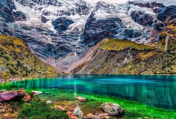 Trek to Humantay lake